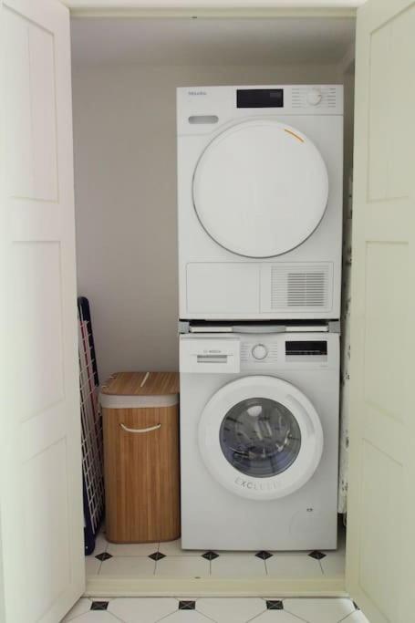 Apartment Stilvolles Hide Away In Berlin Naehe Rudnitz